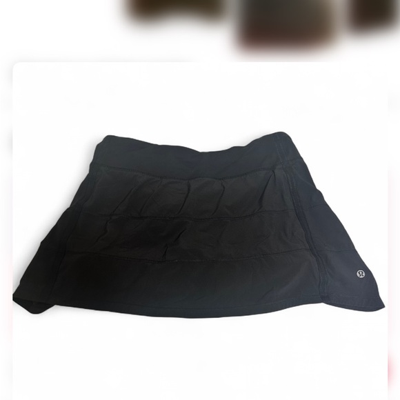 lululemon athletica Dresses & Skirts - lululemon athletica Black pace rival tennis skirt/running skirt-mid-rise